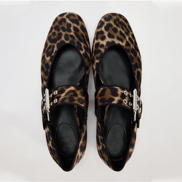Women Shoes Animal Leopard Print Ballet Flats Round Toe Slip On6/8/8.5/9/9.5 NEW - Picture 2 of 6